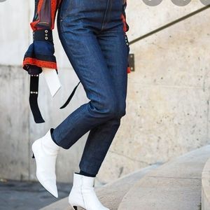 Dark Wash Straight Cut Jean's sz 4 (long)